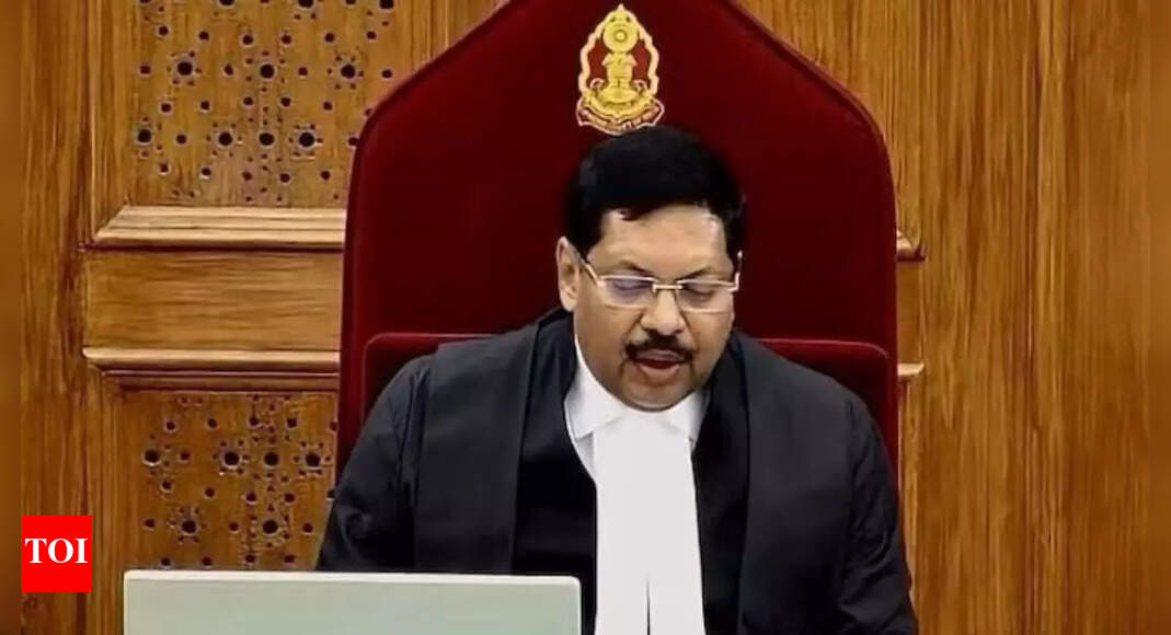 'Sanatan ka apmaan nahi sahenge': Lawyer tries to hurl shoe towards CJI Gavai in SC; how he reacted