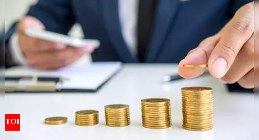 FPI shorts at record on Nifty futures: US tariffs, weak rupee spook investors; last week’s outflows near Rs 2 lakh crore – The Times of India