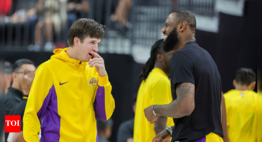 LeBron James caught on camera taking Austin Reaves' masterclass during Los Angeles Lakers vs. Golden State Warriors preseason game