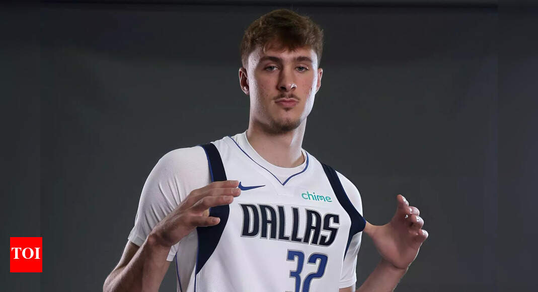 “Coop is gonna be a lot better than people think"- Fans can't get enough of Cooper Flagg and Anthony Davis chemistry