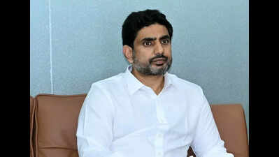 Lokesh holds meetings with CEOs of top companies, urges them to invest in AP