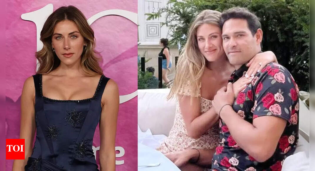 Who is Mark Sanchez’s wife? Meet Perry Mattfeld, the 'Shameless' actress making headlines as the analyst's wife