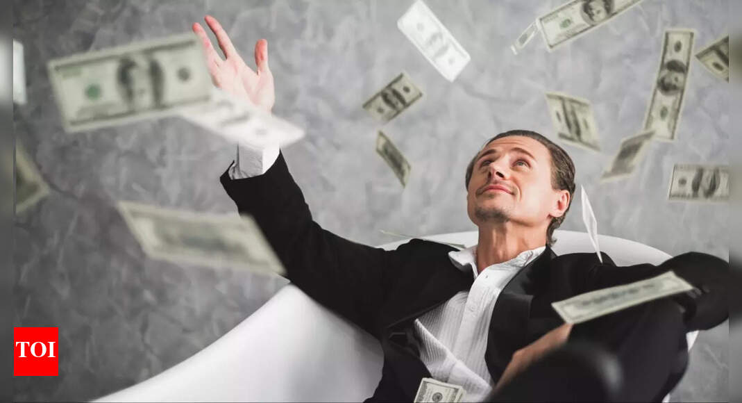 7 jobs that didn’t exist 5 years ago but now pay over $100K