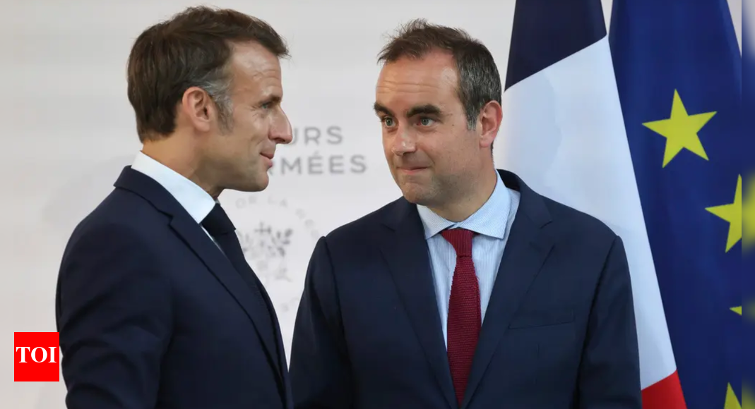 <div>Latest French government's collapse within 14 hours deepens Macron's political crisis</div>