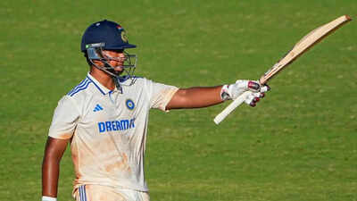 Vaibhav Suryavanshi dials Rajasthan Royals official at 5am, leaves him baffled with question