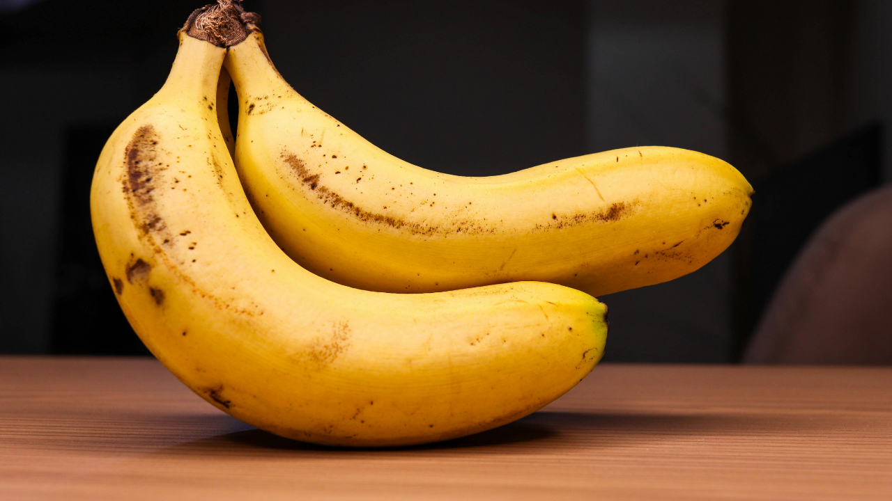 Is It Ok To Have 2 Bananas In A Day