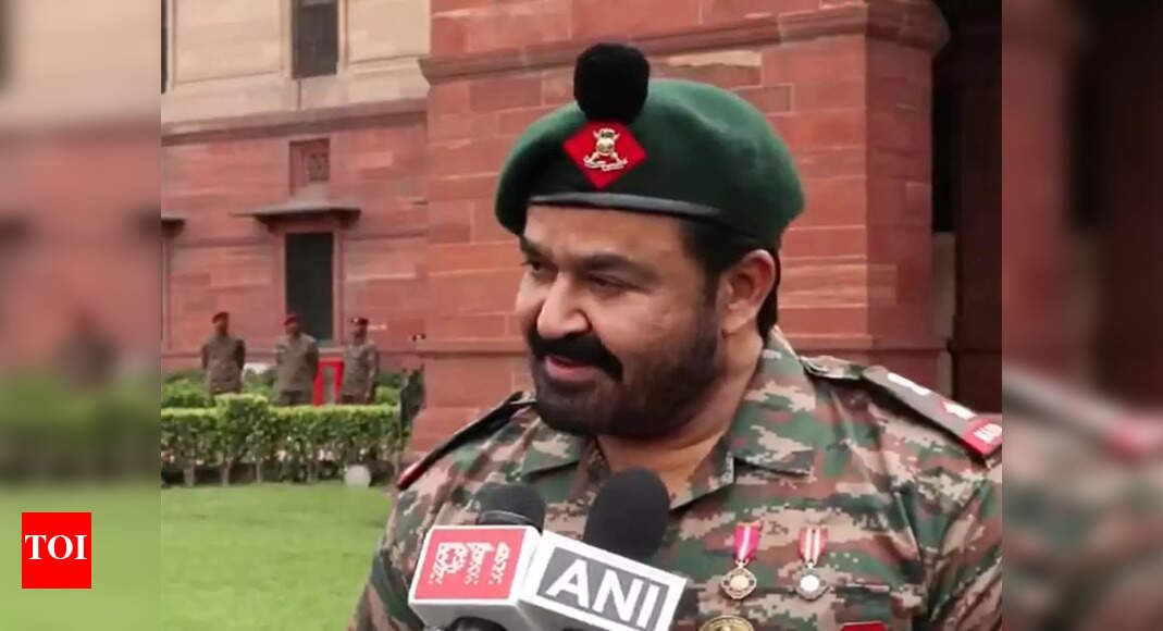 Superstar Mohanlal meets Army Chief in Delhi: "So much honour to receive commendation"