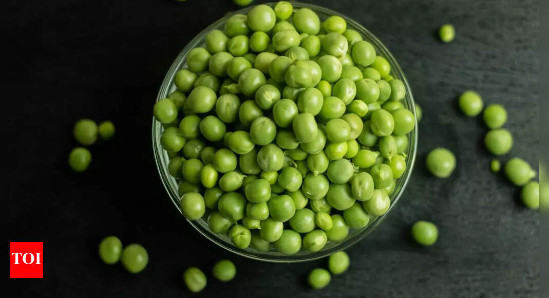 Peas may not be for everyone: Risks for the kidneys, gout, allergy, and digestion