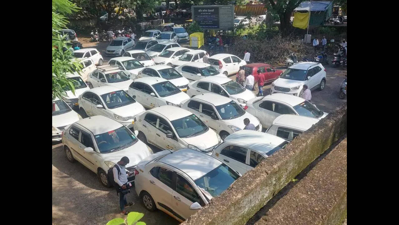 Aggregator policy for app-based cabs, autos, e-bike taxis will be announced in two days, says Maharashtra