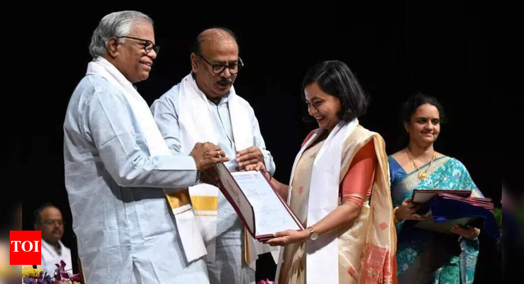 Bharat Biotech Co-founder Krishna Ella Advocates for Innovation-Driven Entrepreneurship in Healthcare post image