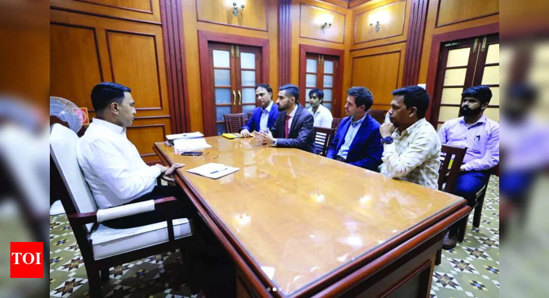 CM Sawant mulls over Barca Academy in Goa