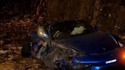 High-speed collision: Porsche racing BMW crashes on Mumbai's Western Express Highway