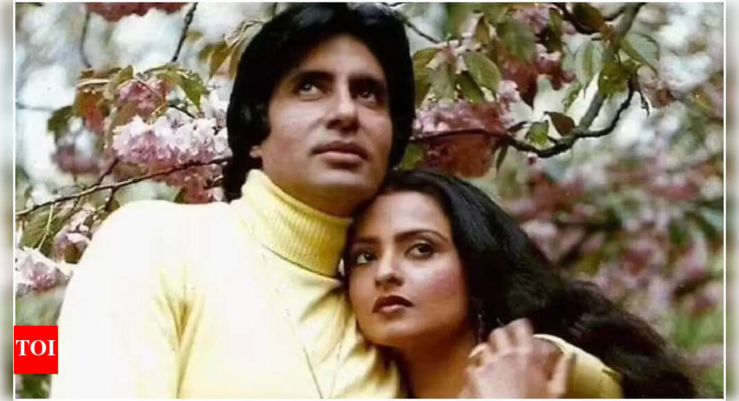 When Amitabh Bachchan and Rekha’s unexpected viral flight photo took everyone back to the golden era of Bollywood