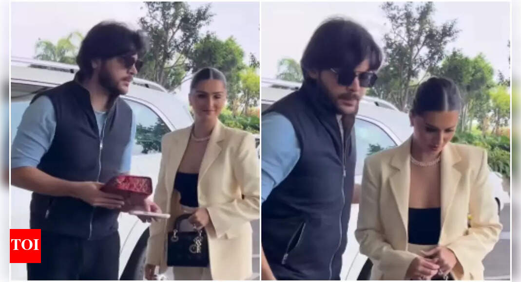 Video: Veer Pahariya's protective gesture for girlfriend Tara Sutaria; the couple smiled and waved at the paparazzi