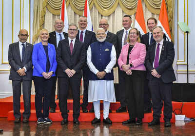 Which UK universities are planning to open campuses in India?