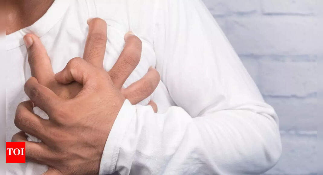 Heart Attack Symptom: Doctor reveals the one silent sign that can appear days before a heart attack strikes |