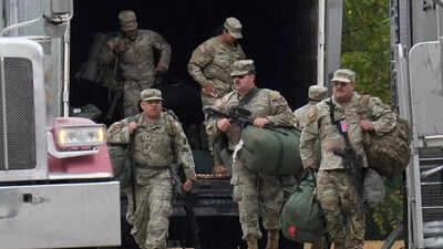 Chicago ‘War’: 1k Americans 'Show Mirror' To Trump, 500 National Guard Troops Face Massive Protest