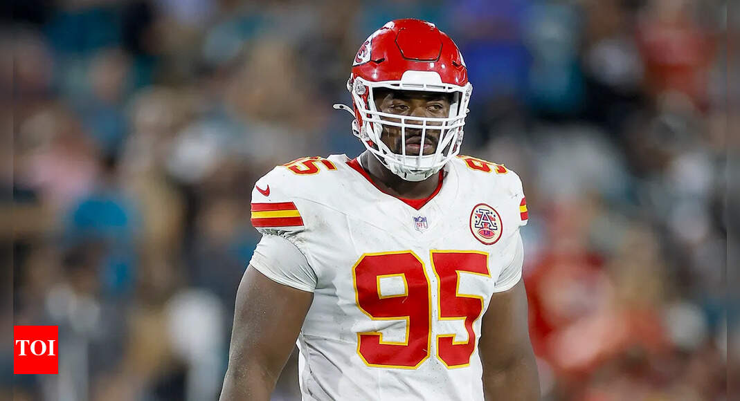 Chris Jones finally breaks silence on viral 'stopped play' moment that cost Chiefs the game against Jaguars | NFL News - The Times of India