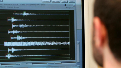 Strong earthquake in Philippines: 7.6 magnitude quake hits Mindanao region; tsunami warning issued