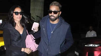Watch video: Hardik Pandya spotted with Mahieka Sharma at Mumbai airport