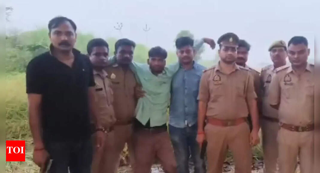 UP murder: Ex-boyfriend slits woman's throat; arrested after encounter