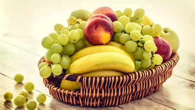 5 ways drinking water after eating fruits can negatively impact your body