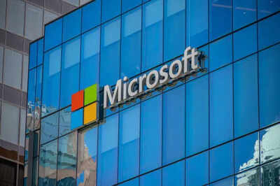 Microsoft engineer quits after 13 years; sends resignation email to thousands of employees: I can no longer work for a company that is…