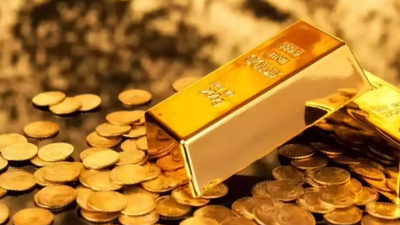 Gold rate today: Futures rise Rs 527 to Rs 1.21 lakh/10g; silver gains on global rally & Fed rate hopes