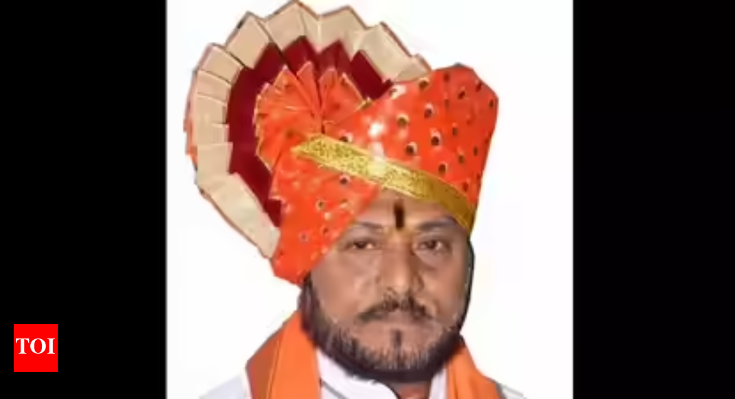 Gun licence row: Sena neta Ramdas Kadam targets legislative council chair