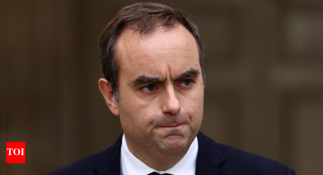 Quick comeback: Macron reappoints Sebastien Lecornu as France's PM