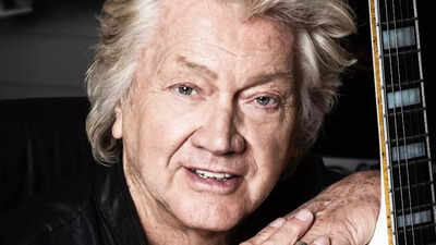 The Moody Blues legend and bassist John Lodge passes away at the age of 82