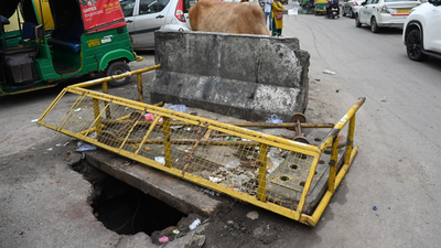 Delhi: Jugaad culture exposes civic apathy and safety hazards