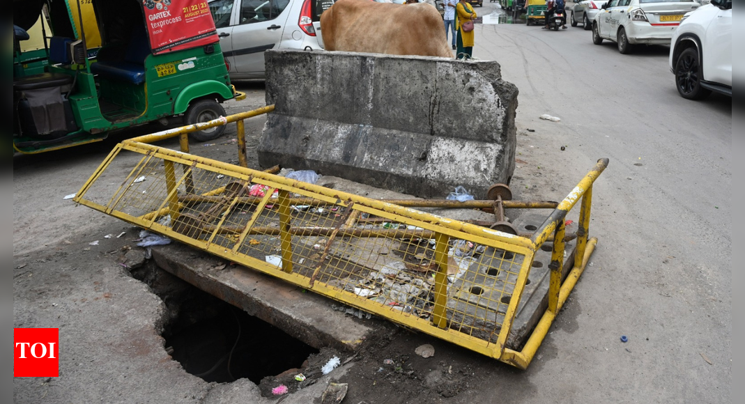 Delhi: Jugaad culture exposes civic apathy and safety hazards