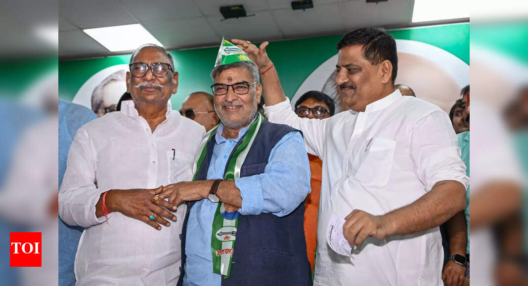 Political turbulence in Magadh as 2 heavyweights switch sides