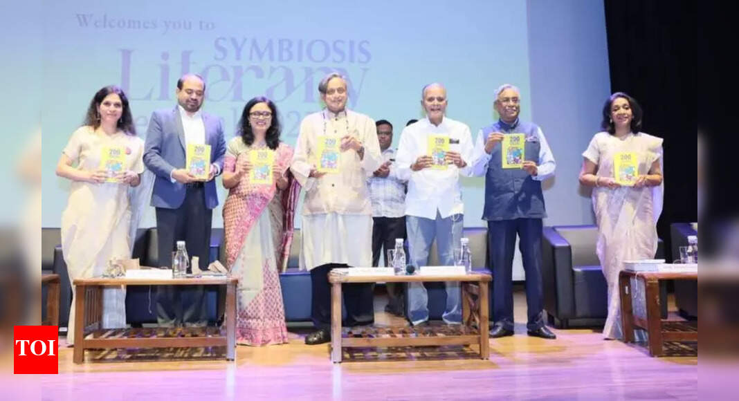 Liberal arts can save us from extremism, says Tharoor
