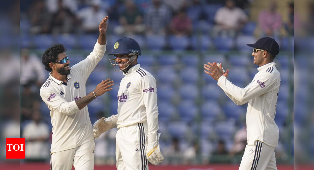 IND vs WI Live: India target early breakthroughs to tighten grip in 2nd Test
