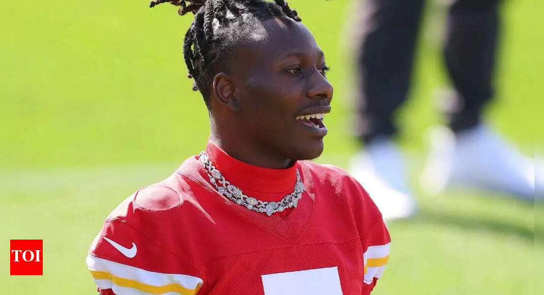 The surprising reason why Chiefs WR Hollywood Brown was fined $12,172 after the Jaguars clash