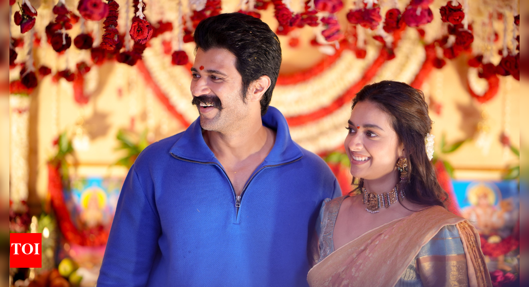 Vijay Deverakonda and Keerthy Suresh launch 'Rowdy Janardhan' with pooja ceremony