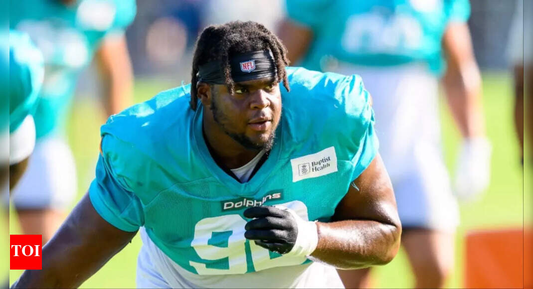 Will Kenneth Grant play against the Los Angeles Chargers tonight? Latest injury update on the Miami Dolphins defensive tackle