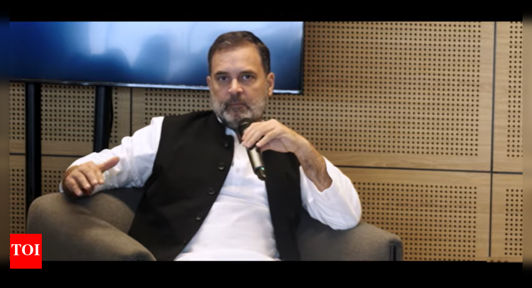 'Idea of free-thinking under attack in India': Rahul targets Centre from abroad again