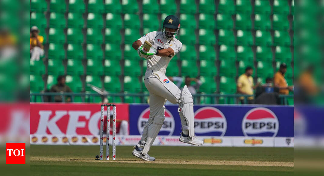 Drama! Pak skipper called 'India captain' during PAK vs SA Test; video goes viral
