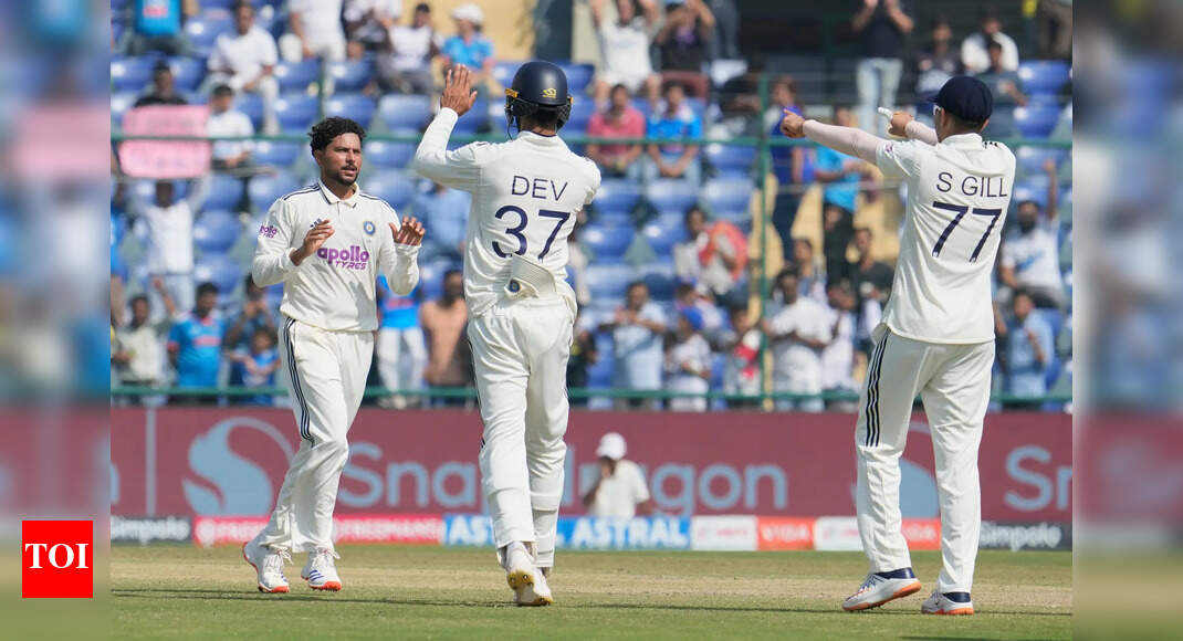 'There was a discussion to bat': India coach on follow-on decision