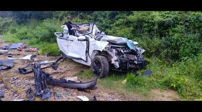 Four killed in multiple-vehicle crash near Hosur