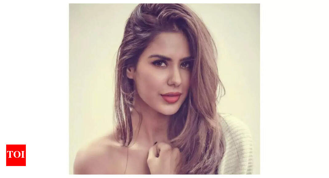 ‘Is Punjab going to be OK with it?’: Sonam Bajwa once said no to kissing scenes in Hindi films, regretted turning down projects too soon | Hindi Movie News – The Times of India ‘Is Punjab going to be OK with it?’: Sonam Bajwa once said no to kissing scenes in Hindi films, regretted turning down projects too soon | Hindi Movie News – The Times of India