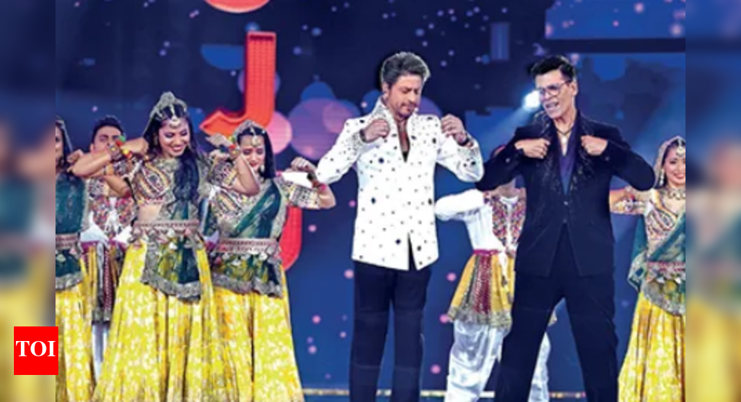 Filmfare Awards 2025: Nostalgia and best of Bollywood sparkle