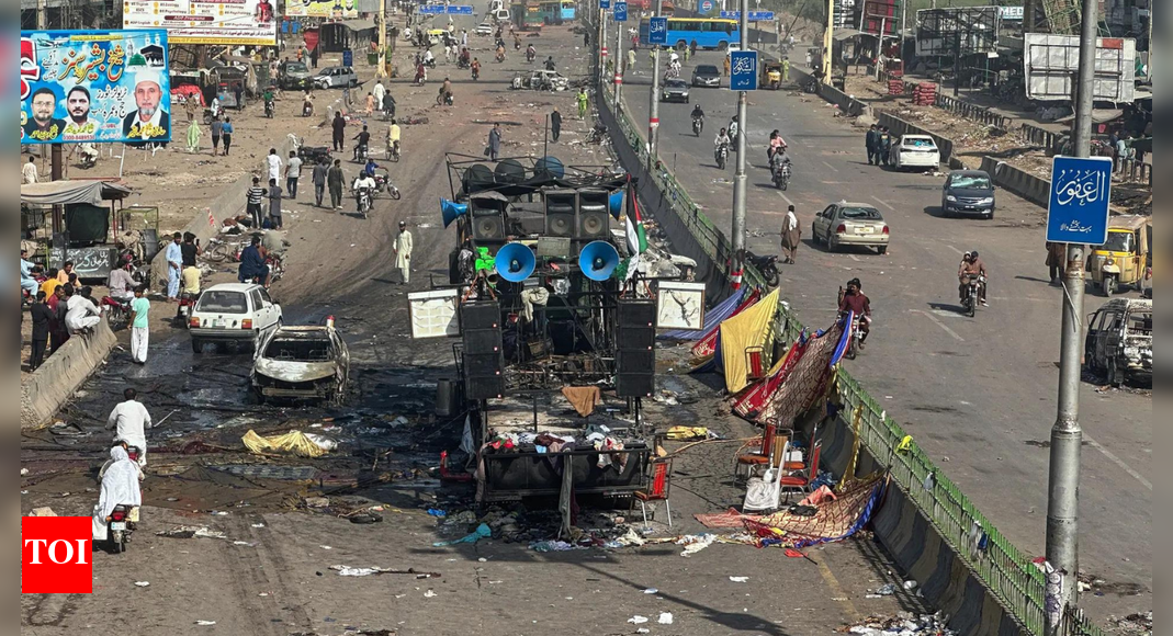 Arson, clashes, chaos: Pakistan gripped by violence as TLP protest turns ugly — Key takeaways