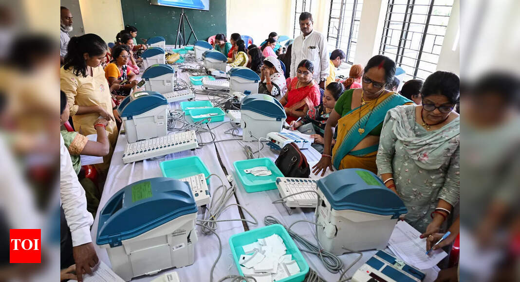 Rivalries rekindled as nominations begin for 26 seats in Magadh region