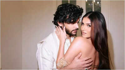 Tara Sutaria glows in gold saree, beau Veer Pahariya stands close in Diwali celebration moments - See pics