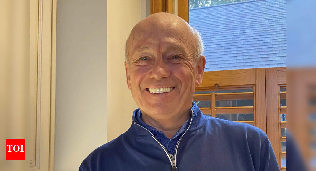 Peter Howitt’s academic journey: From McGill BA to becoming a Nobel-winning economist at Brown University