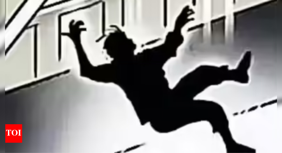 Ghaziabad techie falls to death from 31st floor while inspecting flat